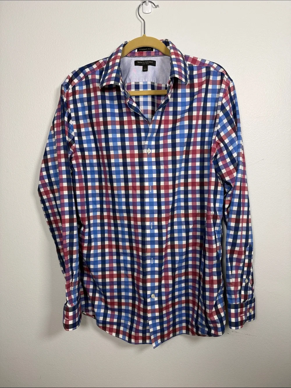 Banana Republic Red, Blue & White Plaid Button-Down Shirt Camden Fit Large